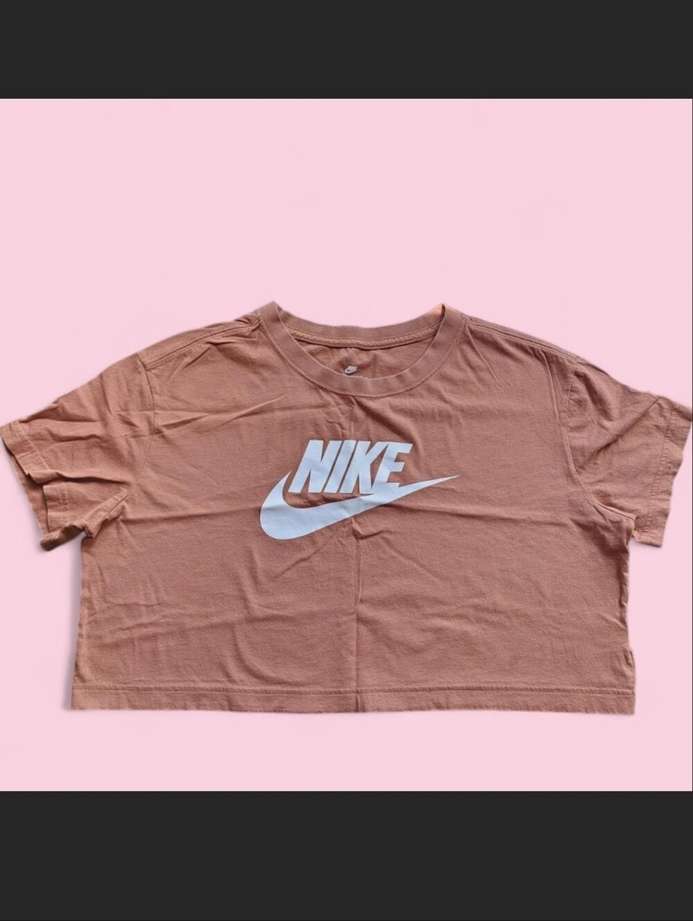 Nike Brown Tan Cropped Tee Size Medium